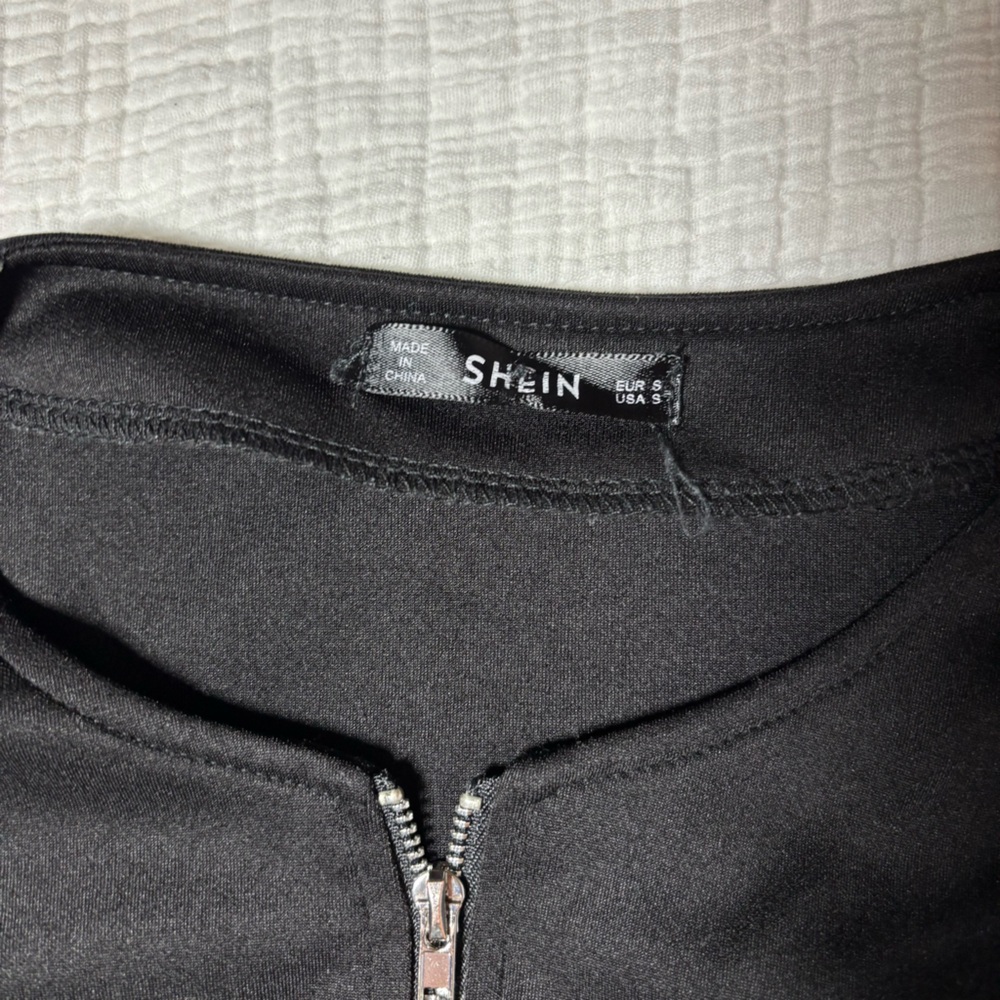SHEIN Black Peplum Zip-Up Top - Picture 3 of 3